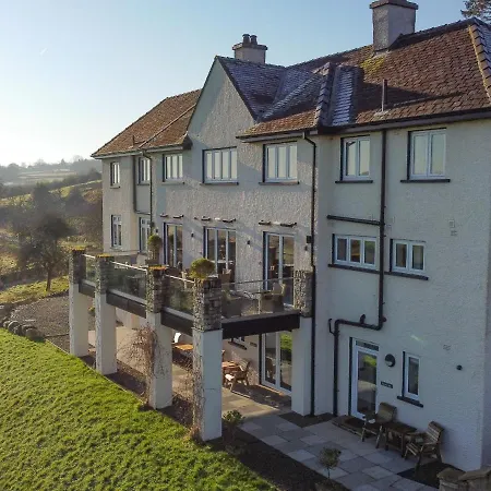 Lyth Valley Country House *