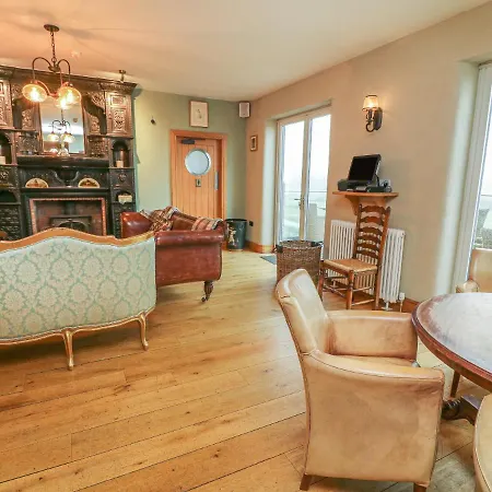 Lyth Valley Country House Кендал