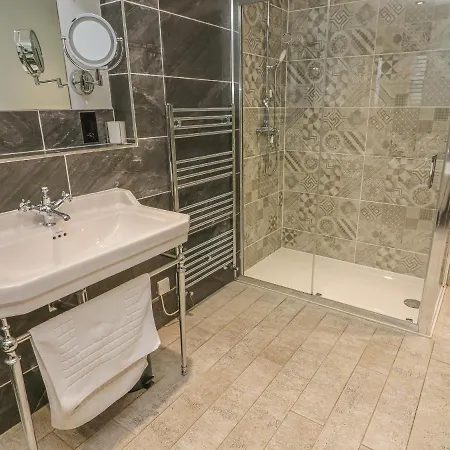 Дом отдыха Lyth Valley Country House