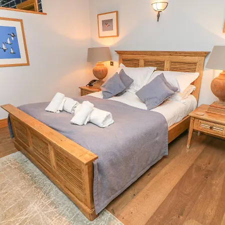 Lyth Valley Country House Кендал